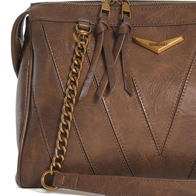 Bolsa Via Marte Shoulder Bag Feminina Marrom com alça longa ajustável e detalhes dourados